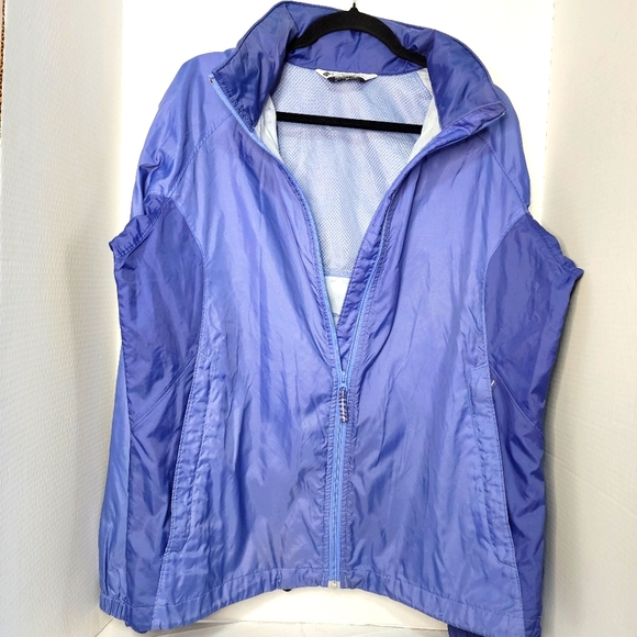 Columbia Jackets & Blazers - Columbia blue light jacket size large.